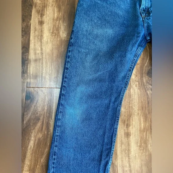 Men’s Wrangler Regular Fit Jeans (Size: 36 x30) - Picture 10 of 10